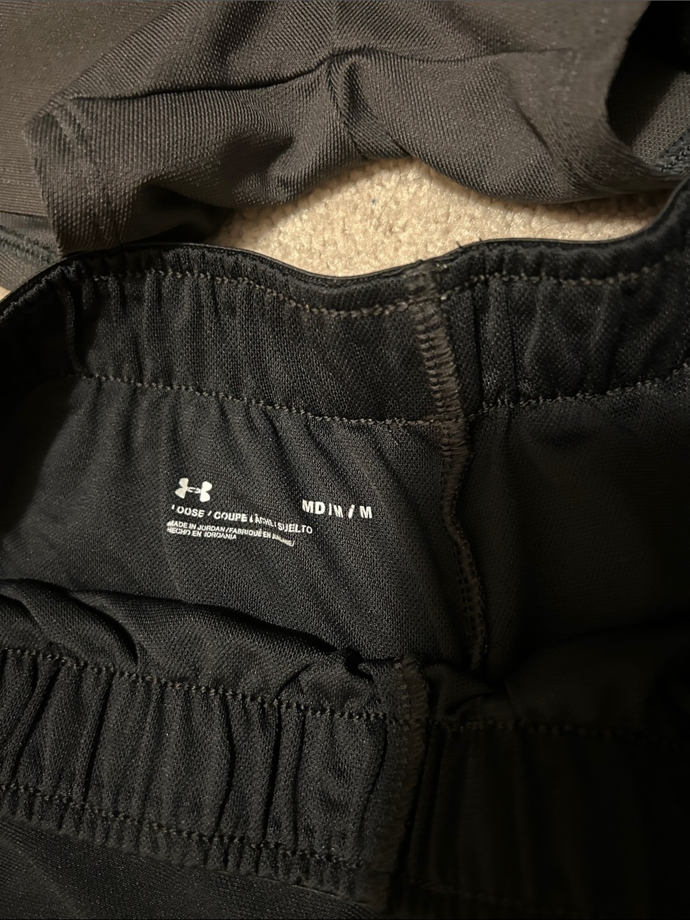 BUNDLE Under Armour Women's Black and Gray Athletic Shorts Duo - Picture 2 of 5